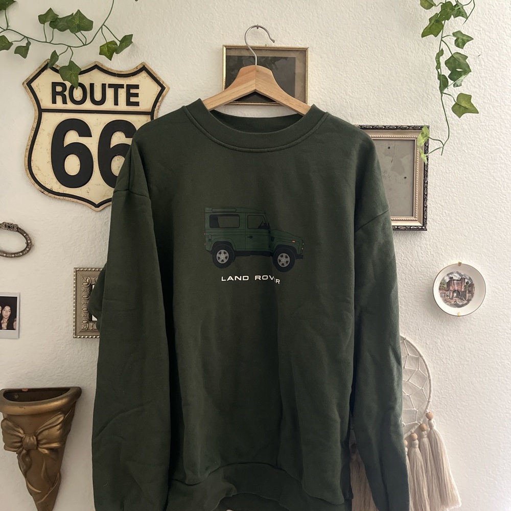 pacsun land rover crewneck